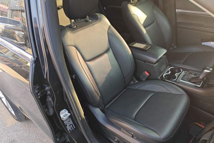 Used Jeep Grand Commander 2020 2.0T Four-Wheel Drive Elite Enhanced Edition Right Front Seat