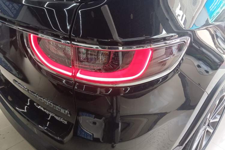 Used Jeep Grand Commander 2020 2.0T Four-Wheel Drive Elite Edition Right Rear Taillight
