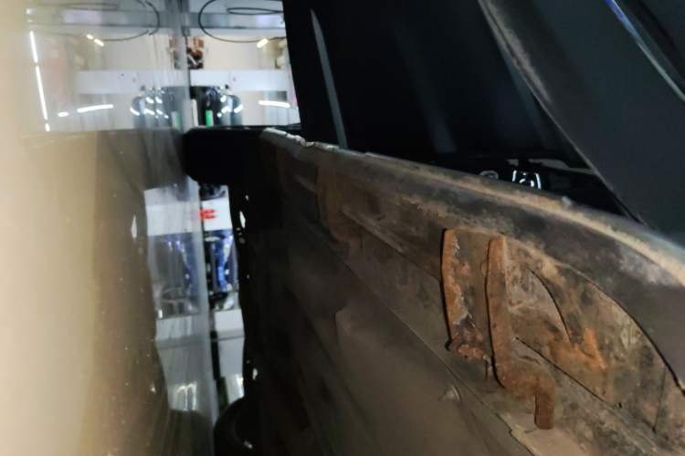 Used Jeep Grand Commander 2020 2.0T Four-Wheel Drive Elite Edition Right Side Sill