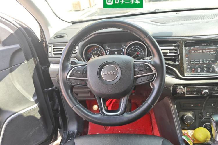 Used Jeep Grand Commander 2020 2.0T Four-Wheel Drive Elite Edition Steering Wheel