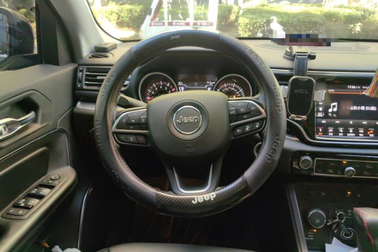 Used Jeep Grand Commander 2020 2.0T Four-Wheel Drive Elite Enhanced Edition Steering Wheel
