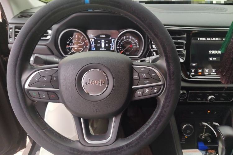 Used Jeep Grand Commander 2020 2.0T Four-Wheel Drive Elite Enhanced Edition Steering Wheel