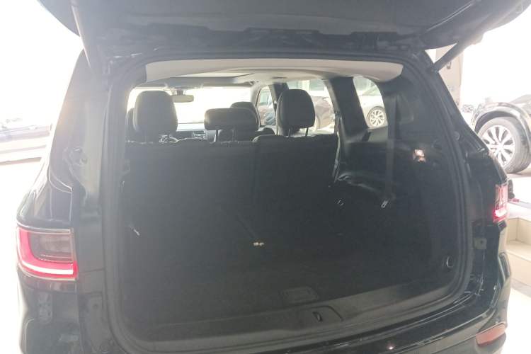 Used Jeep Grand Commander 2020 2.0T Four-Wheel Drive Elite Edition Trunk