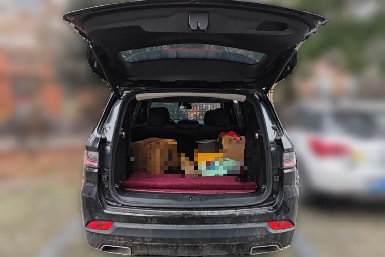 Used Jeep Grand Commander 2020 2.0T Four-Wheel Drive Night Eagle Edition Trunk