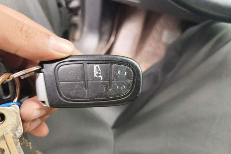 Used Jeep Grand Commander 2020 2.0T Two-Wheel Drive Elite Version Vehicle Key