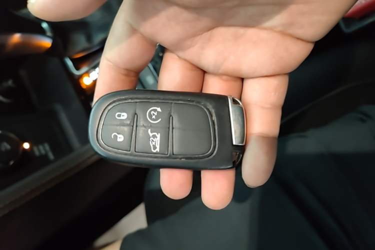 Used Jeep Grand Commander 2020 2.0T Four-Wheel Drive Flagship Edition Vehicle Key