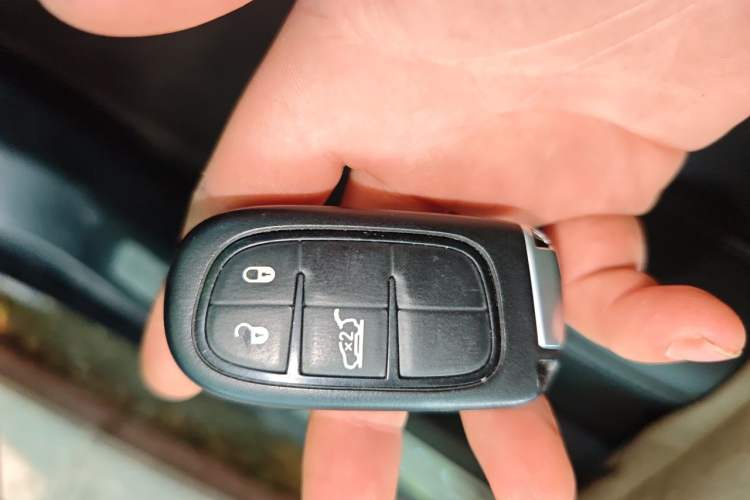 Used Jeep Grand Commander 2020 2.0T Four-Wheel Drive Elite Edition Vehicle Key