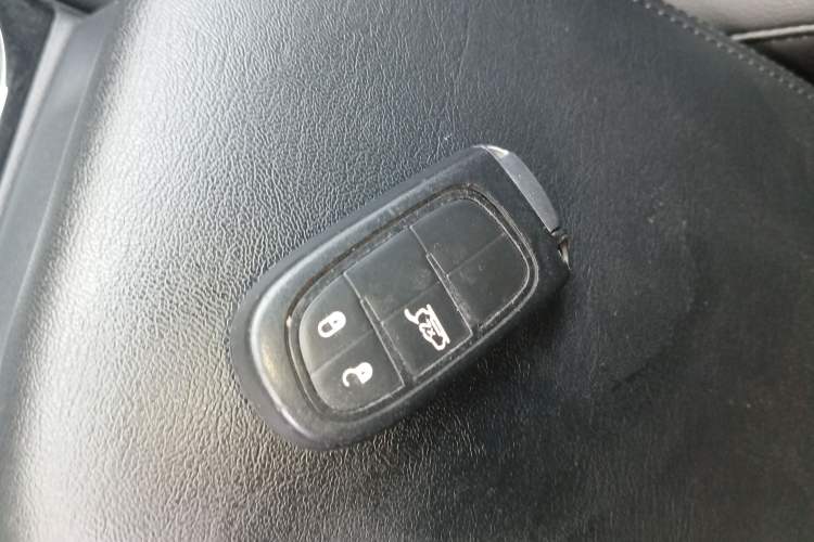 Used Jeep Grand Commander 2020 2.0T Four-Wheel Drive Elite Edition Vehicle Key