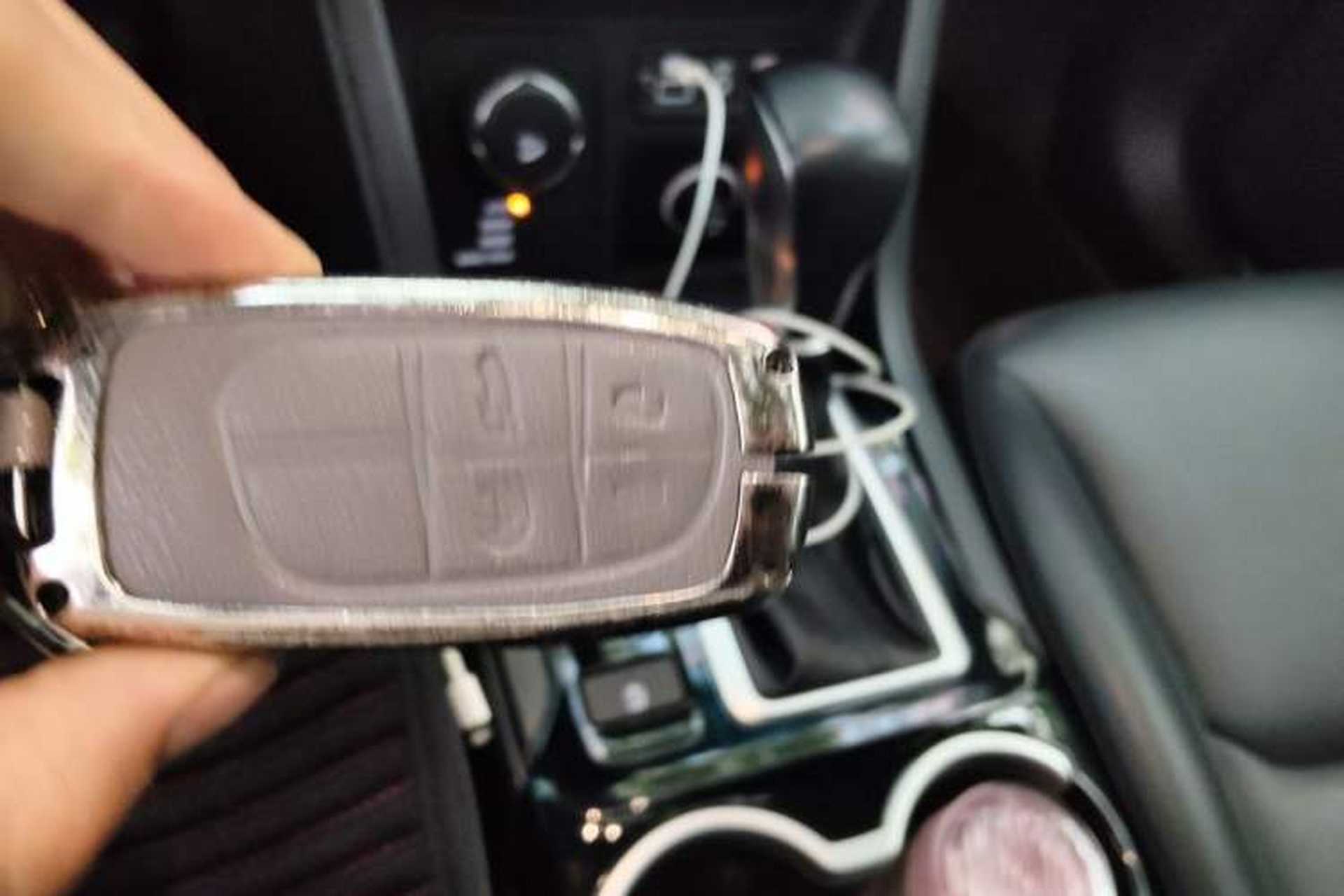 Used Jeep Grand Commander 2020 2.0T Four-Wheel Drive Night Eagle Edition Vehicle Key