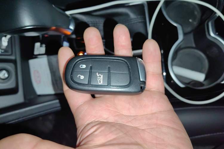 Used Jeep Grand Commander 2020 2.0T Two-Wheel Drive Elite Version Vehicle Key