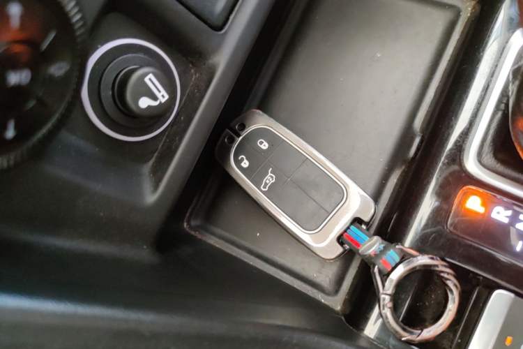 Used Jeep Grand Commander 2020 2.0T Two-Wheel Drive Elite Version Vehicle Key