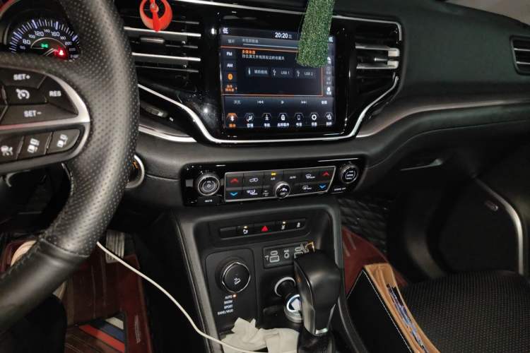 Used Jeep Grand Commander 2020 2.0T Four-Wheel Drive Flagship Edition Audio And AC Panel