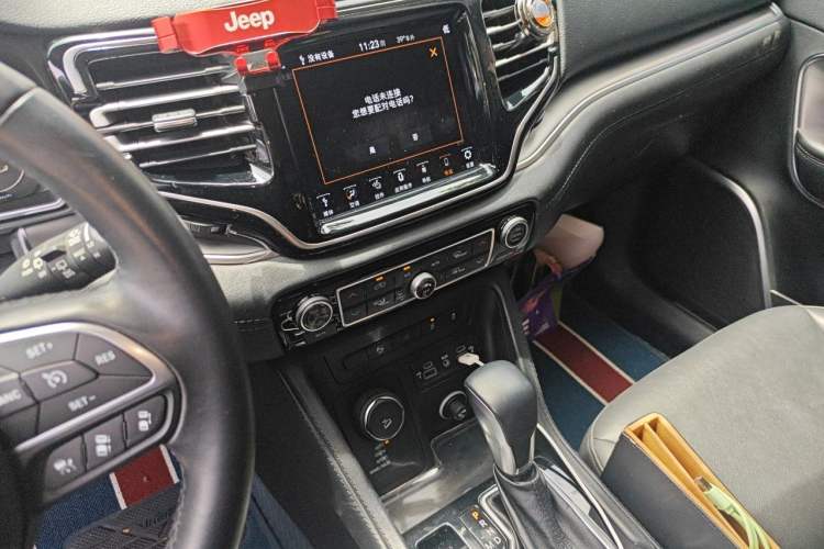 Used Jeep Grand Commander 2020 2.0T Four-Wheel Drive Elite Enhanced Edition Audio And AC Panel