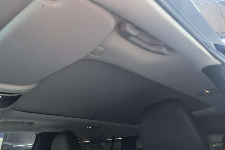Used Jeep Grand Commander 2020 2.0T Two-Wheel Drive Leading Edition Headliner