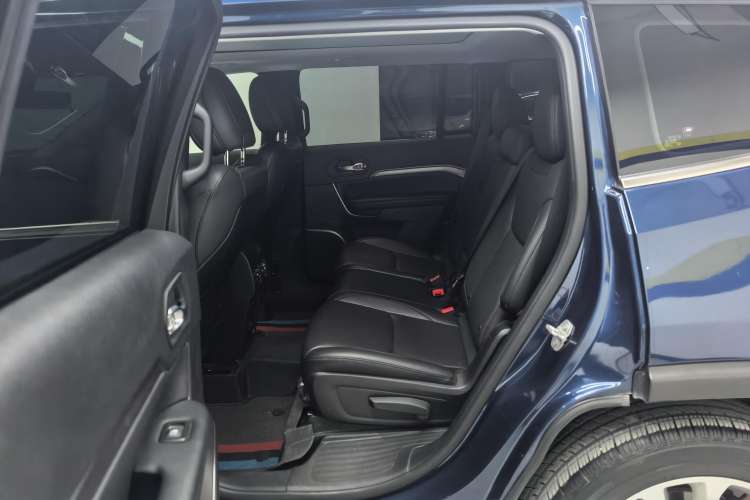 Used Jeep Grand Commander 2020 2.0T Two-Wheel Drive Leading Edition Right Rear Seat