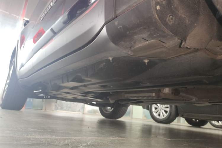 Used Jeep Grand Commander 2020 2.0T Two-Wheel Drive Elite Version Right Side Sill