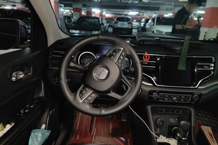 Used Jeep Grand Commander 2020 2.0T Four-Wheel Drive Flagship Edition Steering Wheel