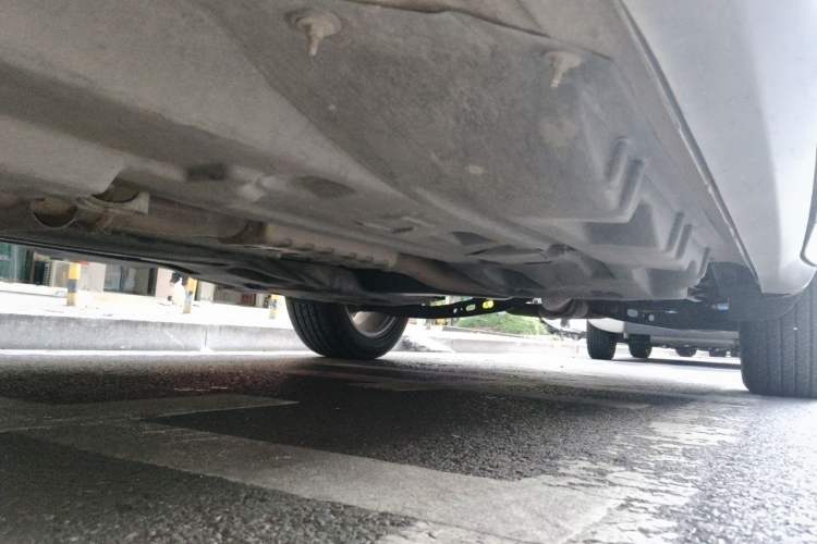 Used Jeep Grand Commander 2020 2.0T Two-Wheel Drive Elite Version Chassis Front Left