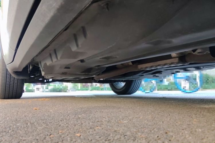 Used Jeep Grand Commander 2020 2.0T Four-Wheel Drive Night Eagle Edition Chassis Front Right