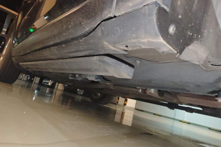 Used Jeep Grand Commander 2020 2.0T Four-Wheel Drive Elite Enhanced Edition Chassis Front Right