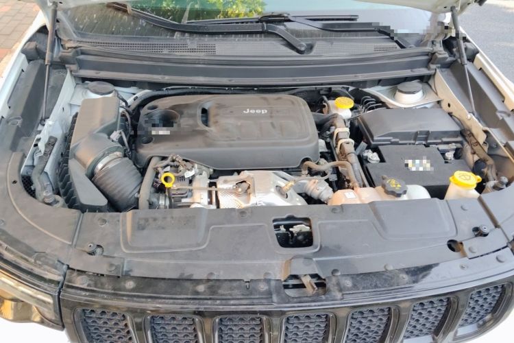 Used Jeep Grand Commander 2020 2.0T Four-Wheel Drive Night Eagle Edition Engine Bay