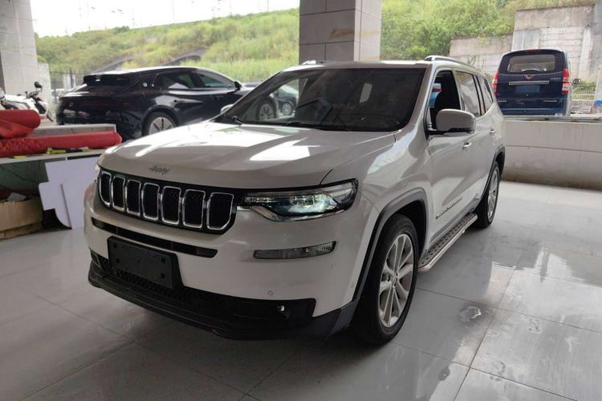 Used Jeep Grand Commander 2020 2.0T Two-Wheel Drive Leading Edition Front Left 45 Deg