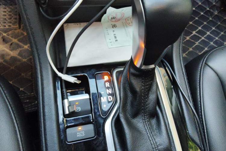 Used Jeep Grand Commander 2020 2.0T Two-Wheel Drive Elite Version Gear Lever
