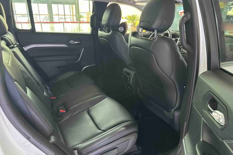 Used Jeep Grand Commander 2020 2.0T Two-Wheel Drive Elite Version Interior 10