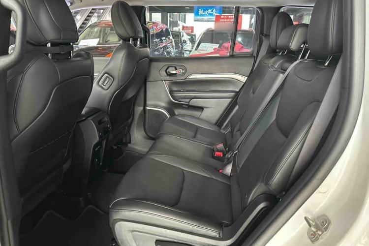 Used Jeep Grand Commander 2020 2.0T Two-Wheel Drive Elite Version Interior 7