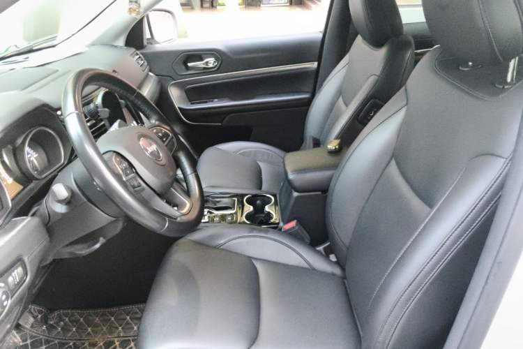 Used Jeep Grand Commander 2020 2.0T Two-Wheel Drive Elite Version Left Front Seat