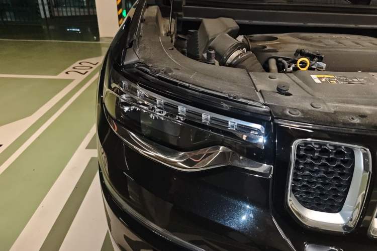 Used Jeep Grand Commander 2020 2.0T Four-Wheel Drive Elite Enhanced Edition Right Front Headlight
