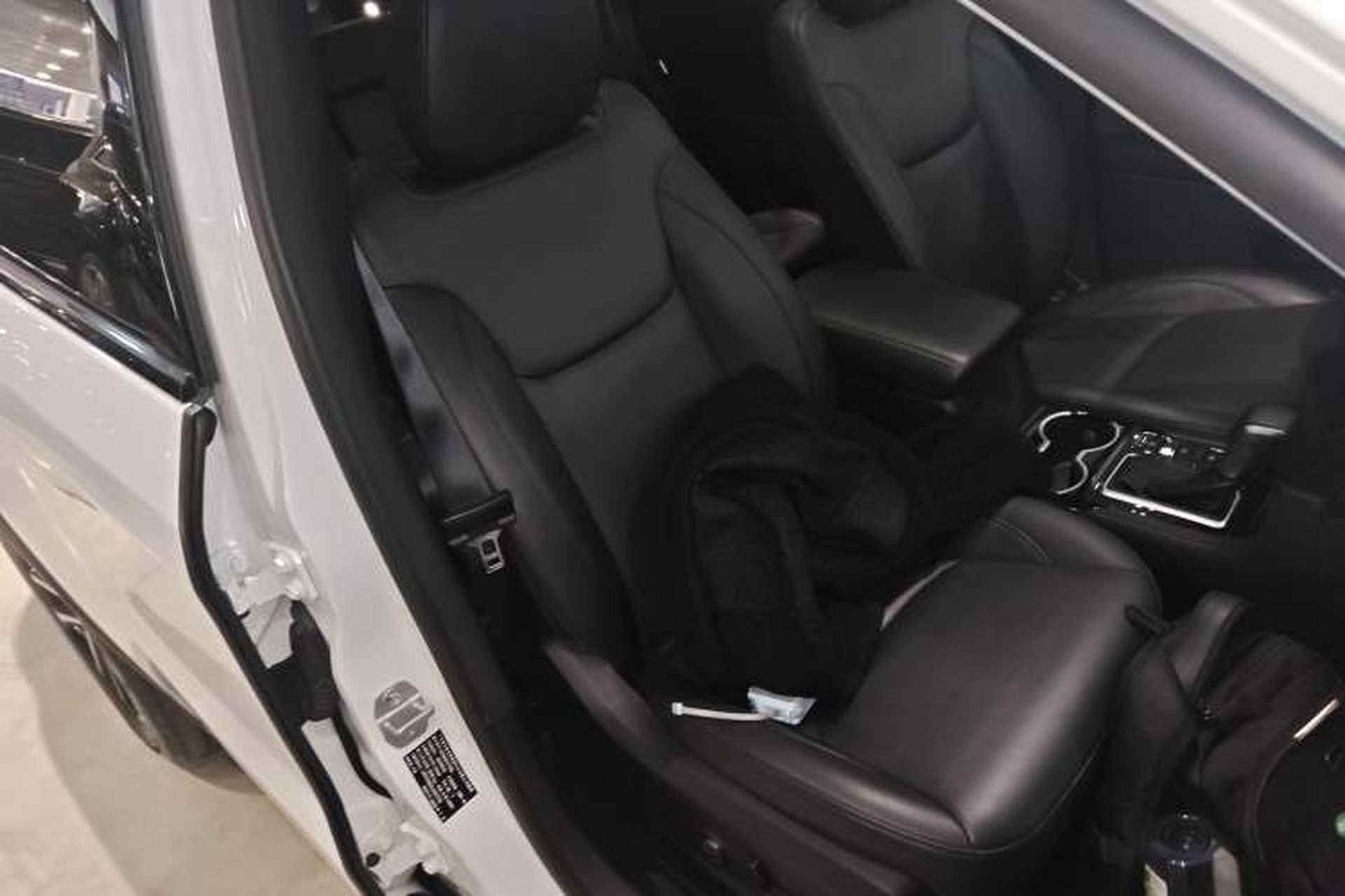 Used Jeep Grand Commander 2020 2.0T Four-Wheel Drive Night Eagle Edition Right Front Seat