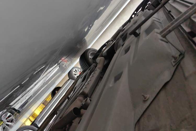 Used Jeep Grand Commander 2020 2.0T Two-Wheel Drive Leading Edition Right Side Sill