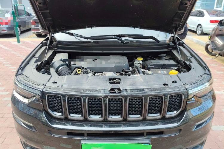 Used Jeep Grand Commander 2021 2.0T Four-Wheel Drive 80th Anniversary Edition Engine Bay
