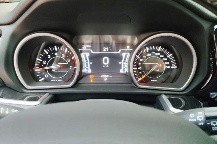 Used Jeep Grand Commander 2021 2.0T Four-Wheel Drive 80th Anniversary Edition Instrument Cluster