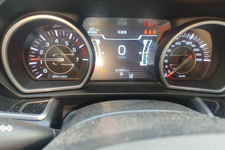 Used Jeep Grand Commander 2021 2.0T Four-Wheel Drive 80th Anniversary Edition Odometer Close Up