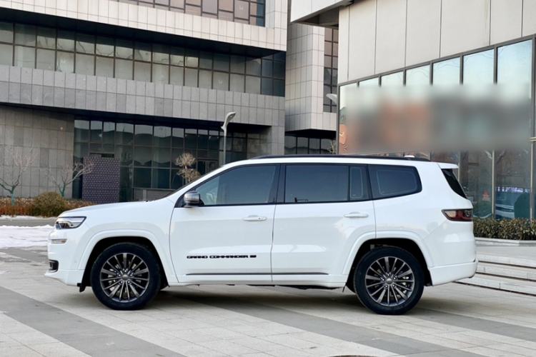Used Jeep Grand Commander 2021 2.0T Four-Wheel Drive 80th Anniversary Edition Exterior 3