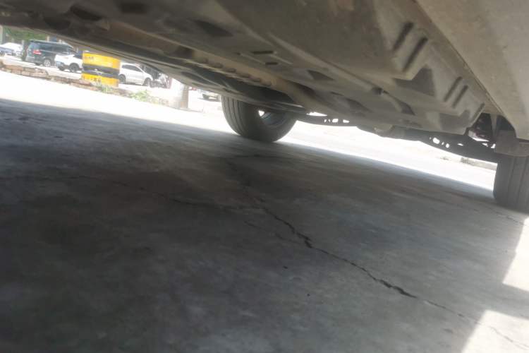 Used Jeep Grand Commander 2022 2.0T Two-Wheel Drive Elite Version Chassis Front Left