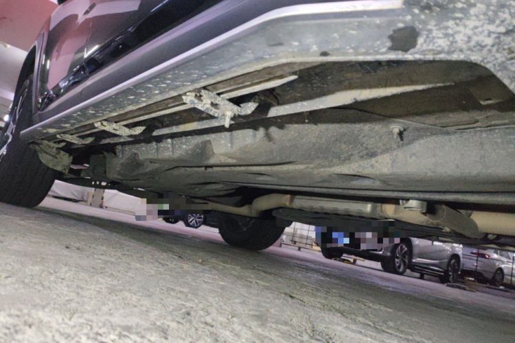 Used Jeep Grand Commander 2022 2.0T Two-Wheel Drive Elite Version Chassis Front Right