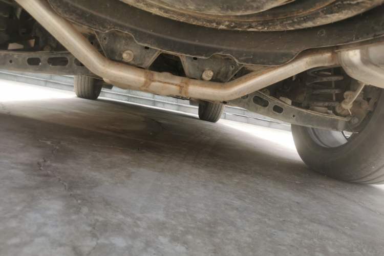 Used Jeep Grand Commander 2022 2.0T Two-Wheel Drive Elite Version Chassis Rear