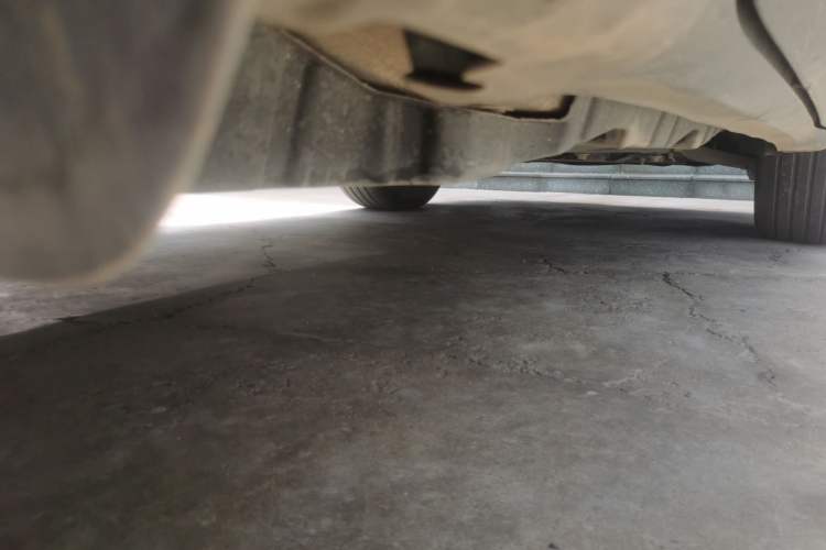 Used Jeep Grand Commander 2022 2.0T Two-Wheel Drive Elite Version Chassis Rear Right