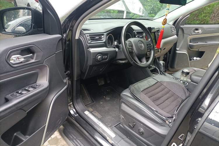 Used Jeep Grand Commander 2022 2.0T Two-Wheel Drive Luxury Version Driver Seat