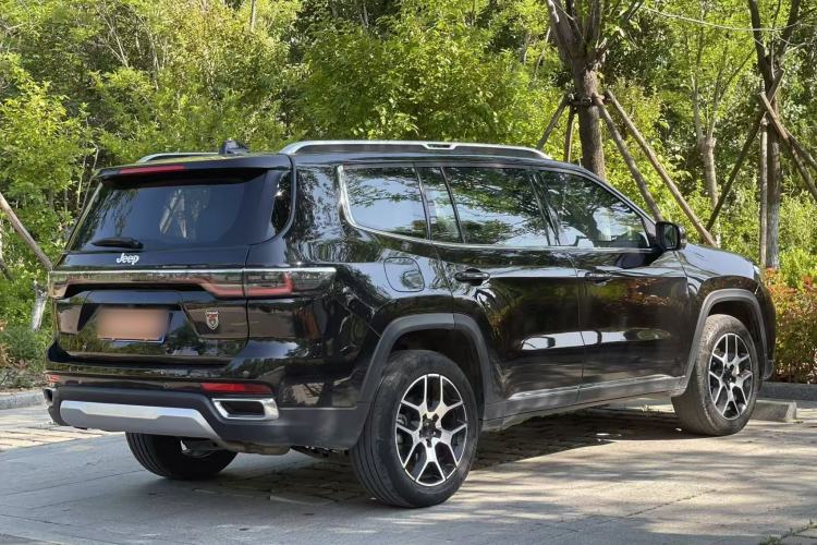 Used Jeep Grand Commander 2022 2.0T Two-Wheel Drive Luxury Version Exterior 10