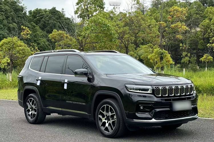 Used Jeep Grand Commander 2022 2.0T Two-Wheel Drive Luxury Version Exterior 2