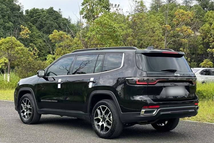 Used Jeep Grand Commander 2022 2.0T Two-Wheel Drive Elite Version Exterior 4