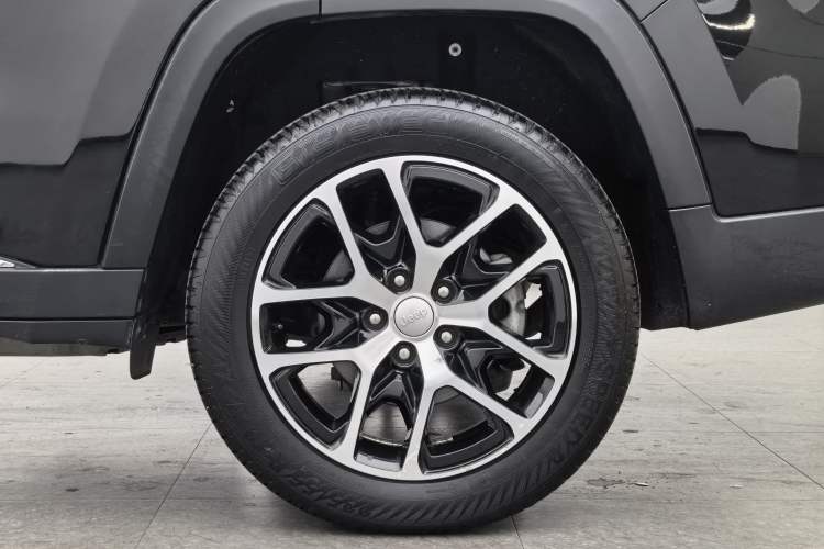 Used Jeep Grand Commander 2022 2.0T Four-Wheel Drive Luxury Edition Exterior 9