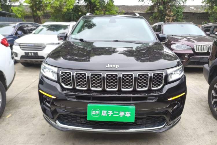 Used Jeep Grand Commander 2022 2.0T Two-Wheel Drive Luxury Version Front