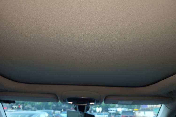 Used Jeep Grand Commander 2022 2.0T Two-Wheel Drive Luxury Version Headliner