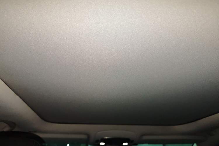 Used Jeep Grand Commander 2022 2.0T Two-Wheel Drive Luxury Version Headliner