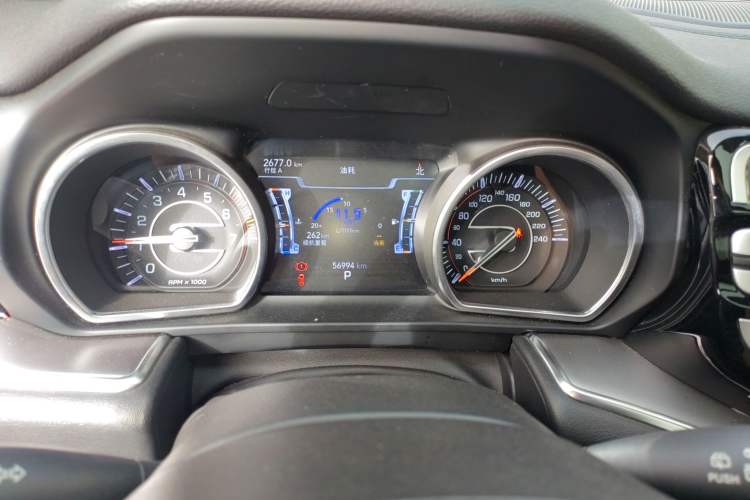 Used Jeep Grand Commander 2022 2.0T Two-Wheel Drive Luxury Version Instrument Cluster